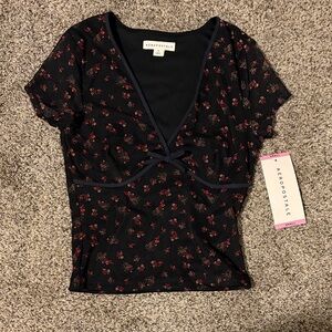 Aeropostale Black Short Sleeve Floral Wrap Crop Top
